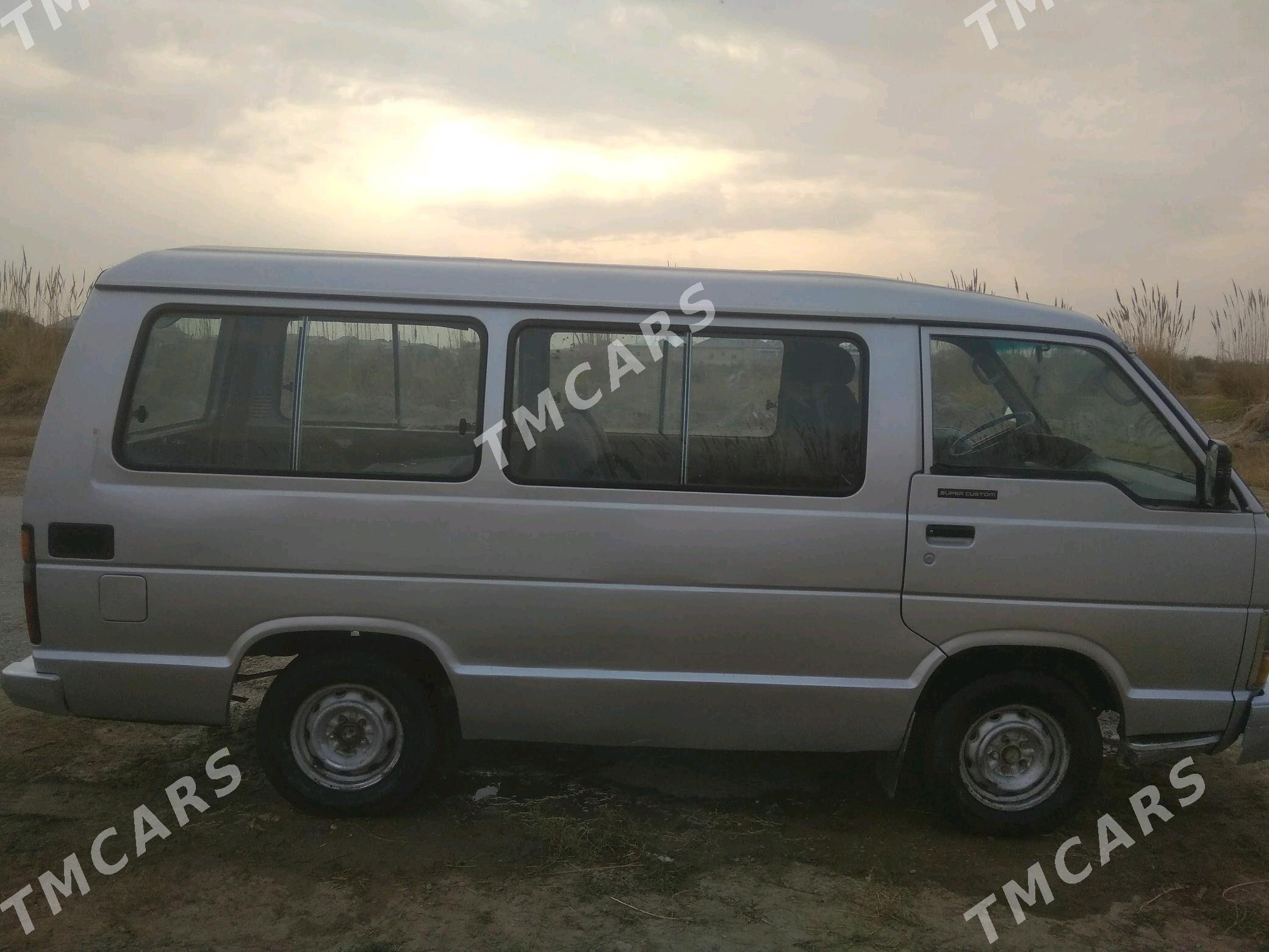 Toyota Hiace 1989 - 38 000 TMT - Сакарчага - img 2