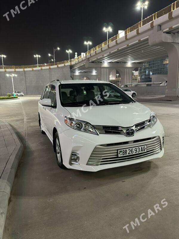 Toyota Sienna 2018 - 400 000 TMT - Aşgabat - img 4