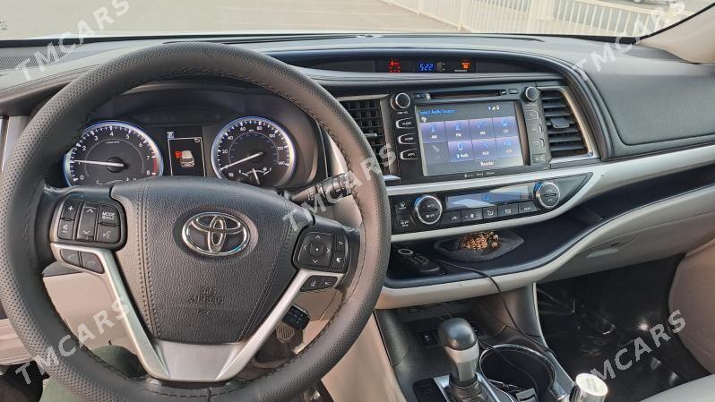 Toyota Highlander 2017 - 440 000 TMT - 11 mkr - img 2