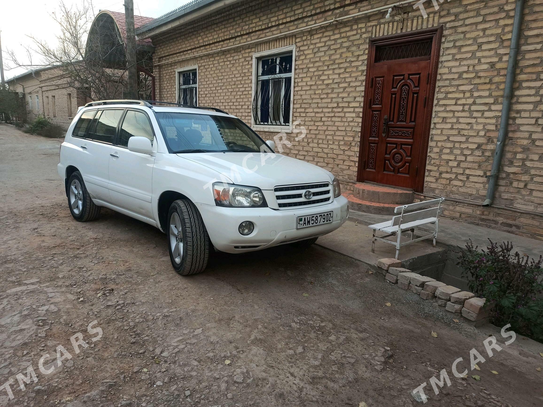 Toyota Highlander 2003 - 210 000 TMT - Köneürgenç - img 8