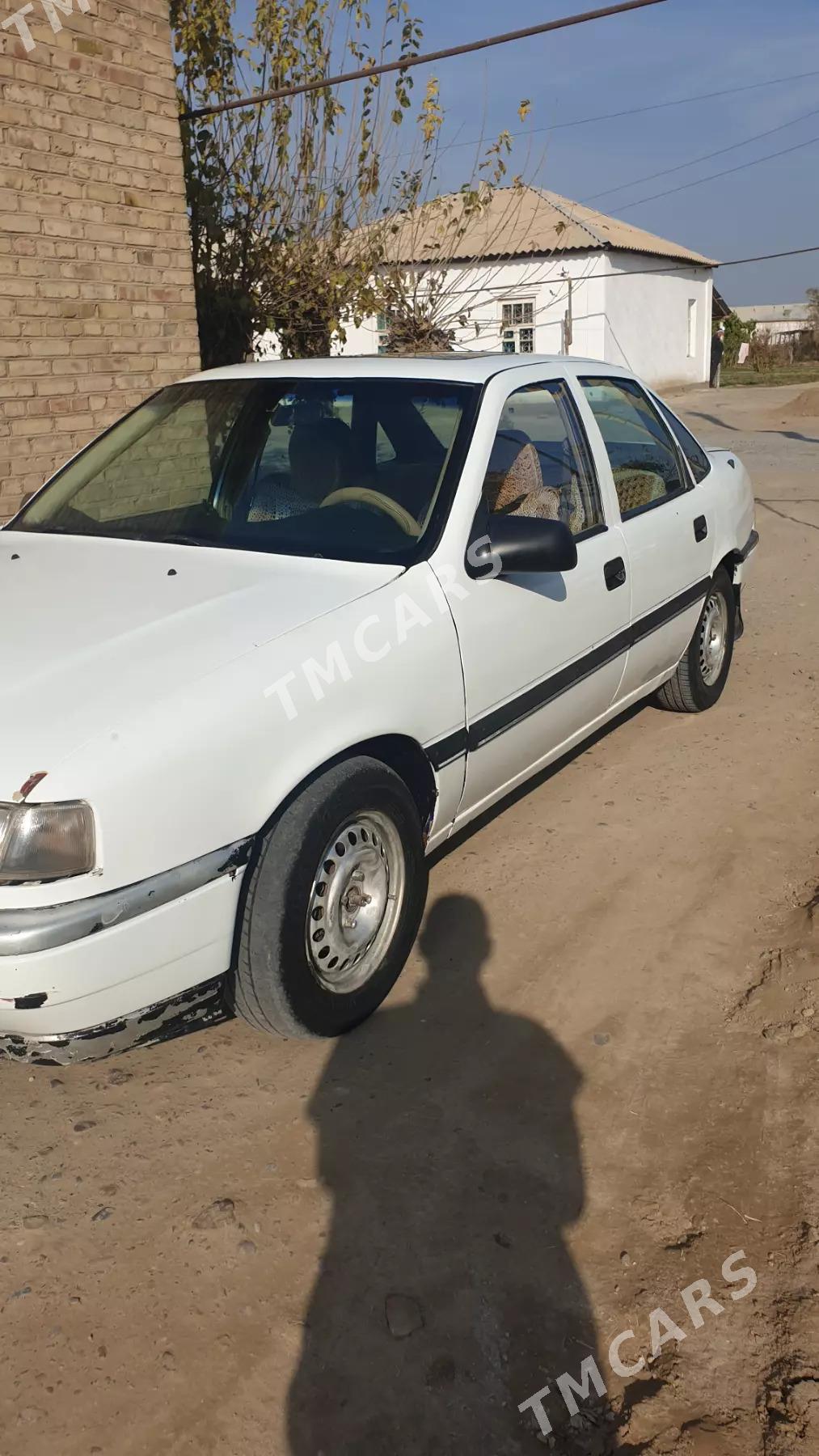 Opel Vectra 1991 - 21 000 TMT - Mary - img 2