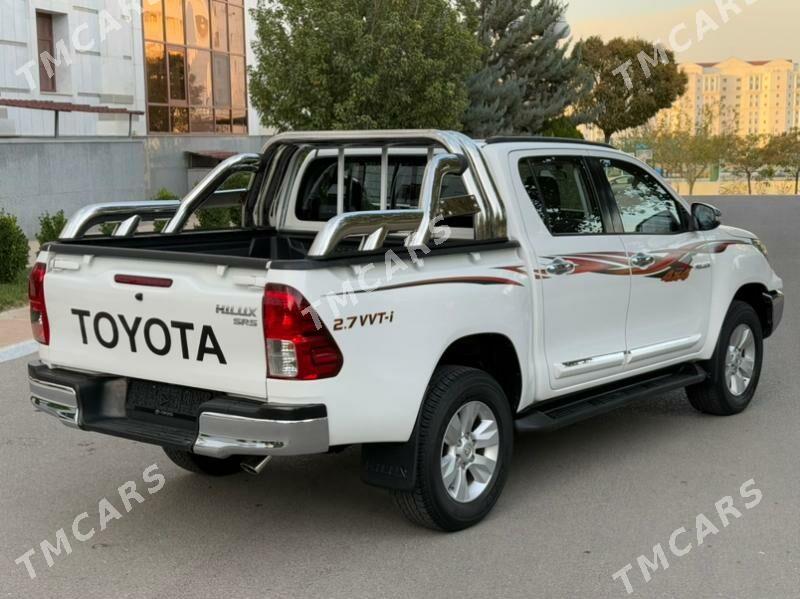 Toyota Hilux 2016 - 410 000 TMT - Ашхабад - img 8