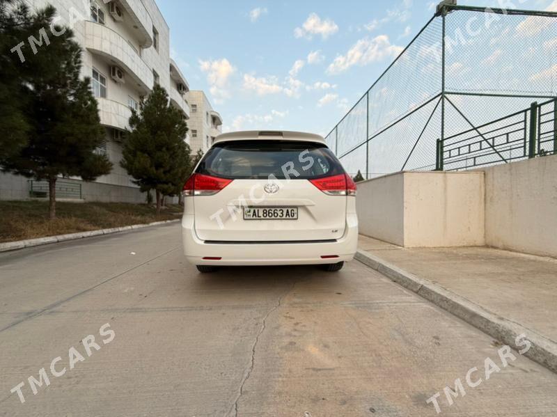 Toyota Sienna 2012 - 265 000 TMT - Хитровка - img 4