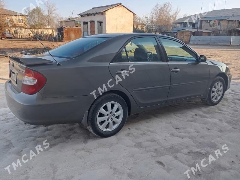 Toyota Camry 2004 - 140 000 TMT - Köneürgenç - img 4