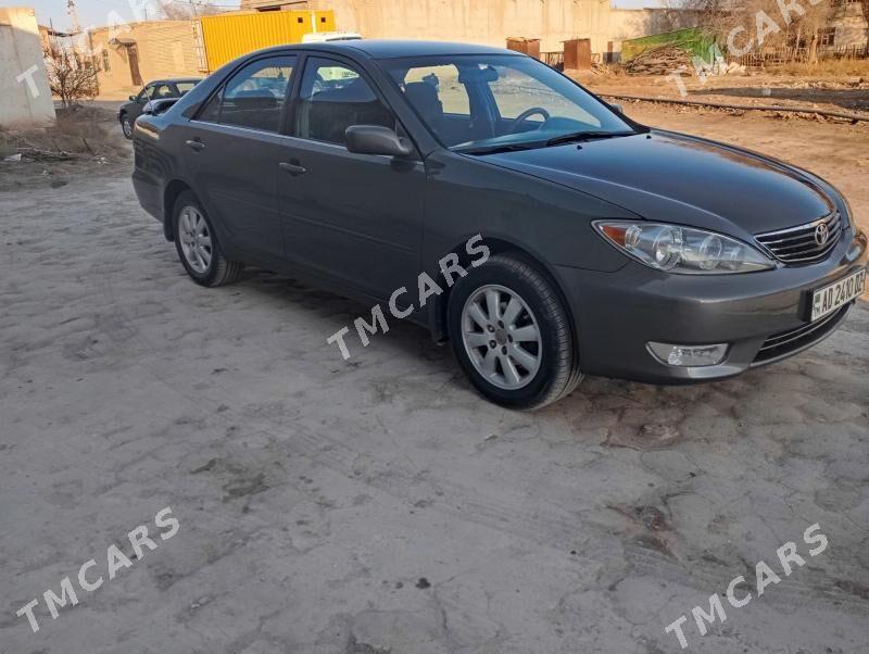 Toyota Camry 2004 - 140 000 TMT - Köneürgenç - img 2