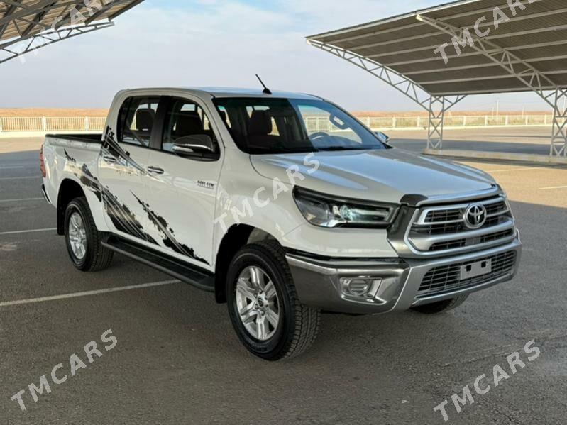 Toyota Hilux 2021 - 555 000 TMT - Ашхабад - img 6