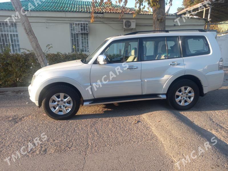 Mitsubishi Pajero 2014 - 270 000 TMT - Ашхабад - img 3