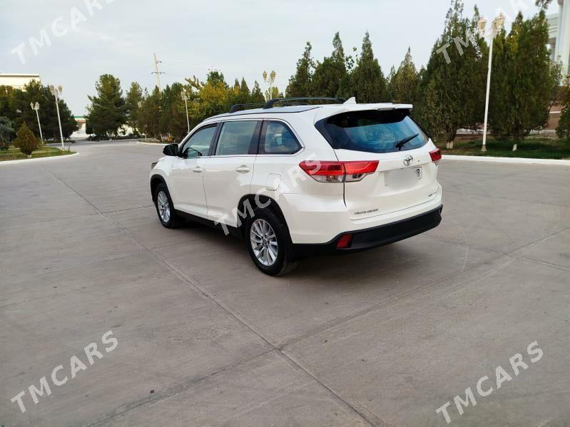 Toyota Highlander 2019 - 380 000 TMT - Мары - img 5