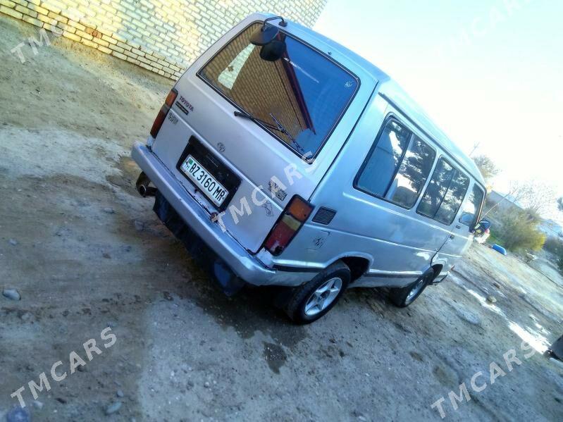 Toyota Hiace 1987 - 30 000 TMT - Mary - img 4