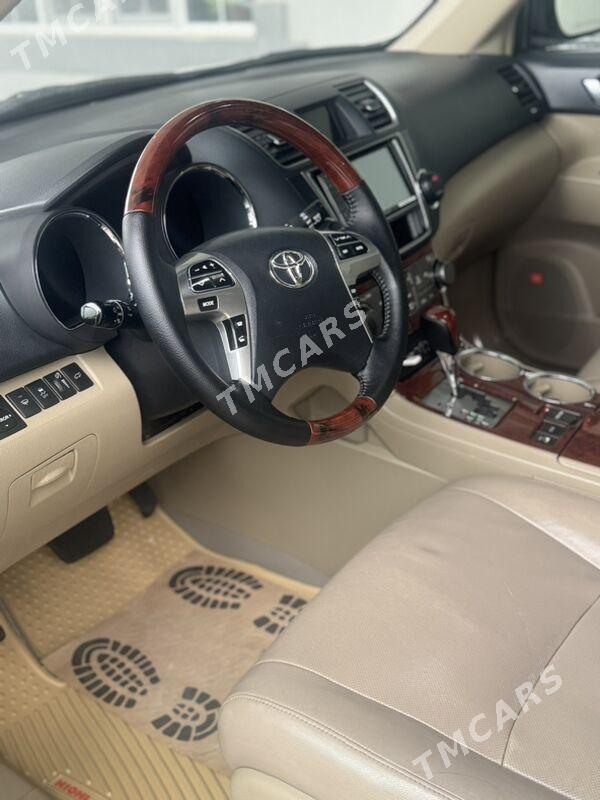 Toyota Highlander 2013 - 399 000 TMT - Ашхабад - img 9