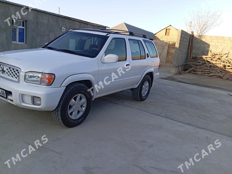 Nissan Pathfinder 2001 - 110 000 TMT - Бахарден - img 5