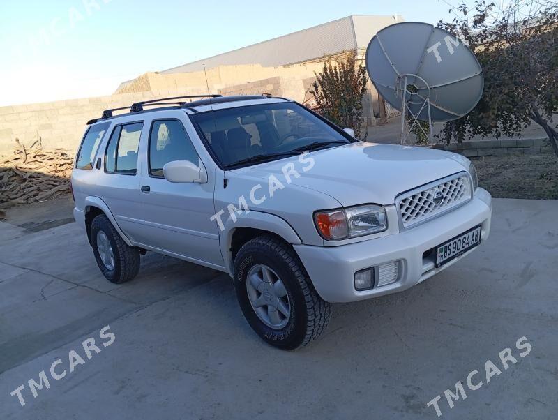 Nissan Pathfinder 2001 - 110 000 TMT - Бахарден - img 6