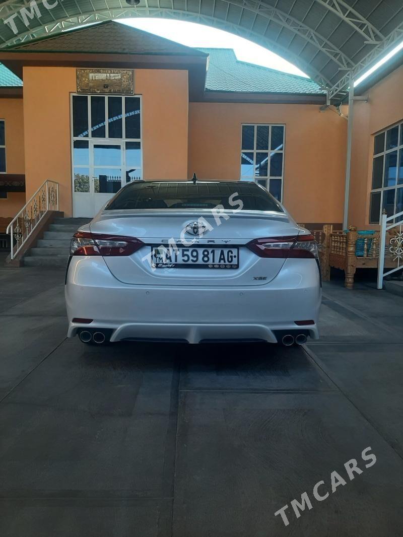 Toyota Camry 2018 - 374 000 TMT - Aşgabat - img 4