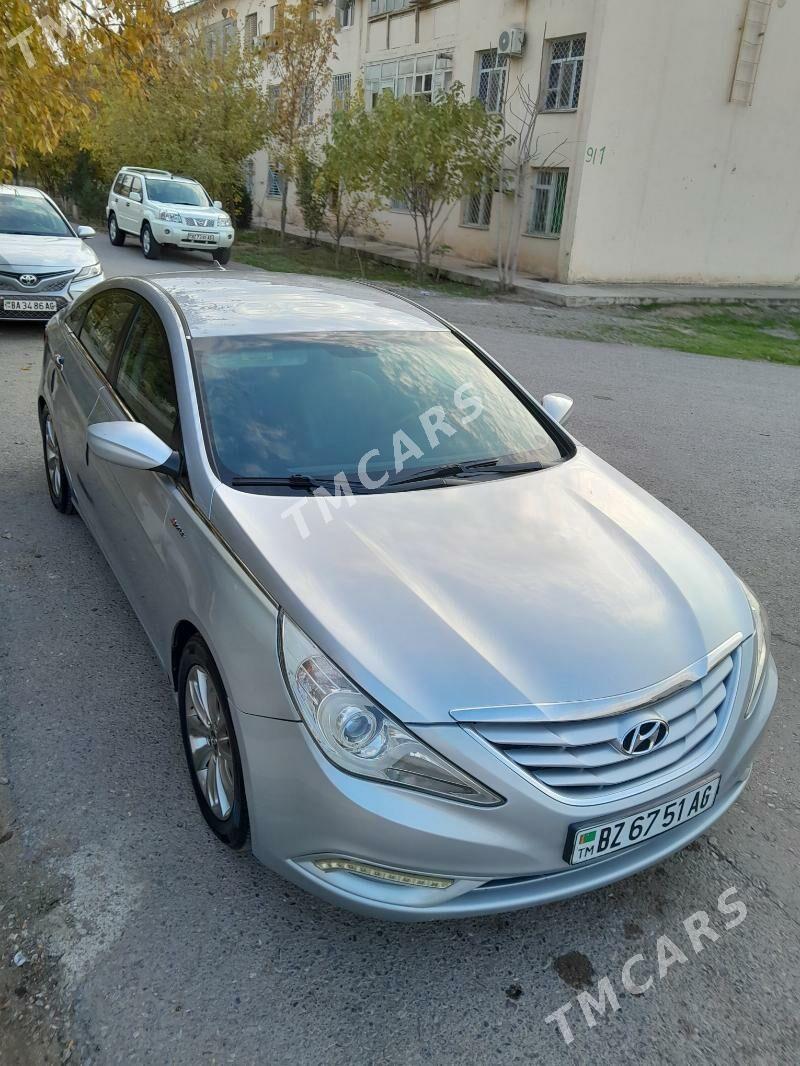 Hyundai Sonata 2010 - 140 000 TMT - 9 мкр - img 6