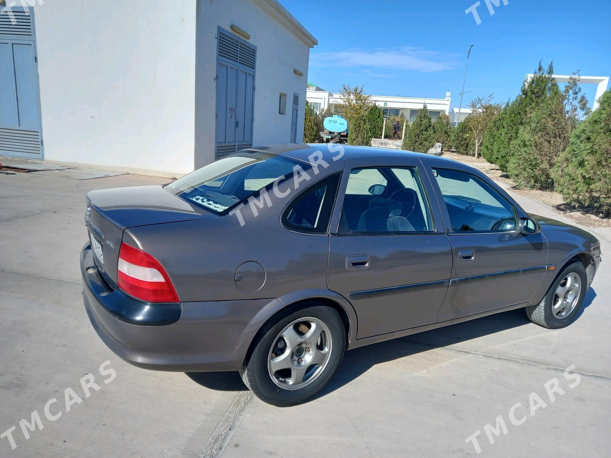 Opel Vectra 1999 - 50 000 TMT - Daşoguz - img 4