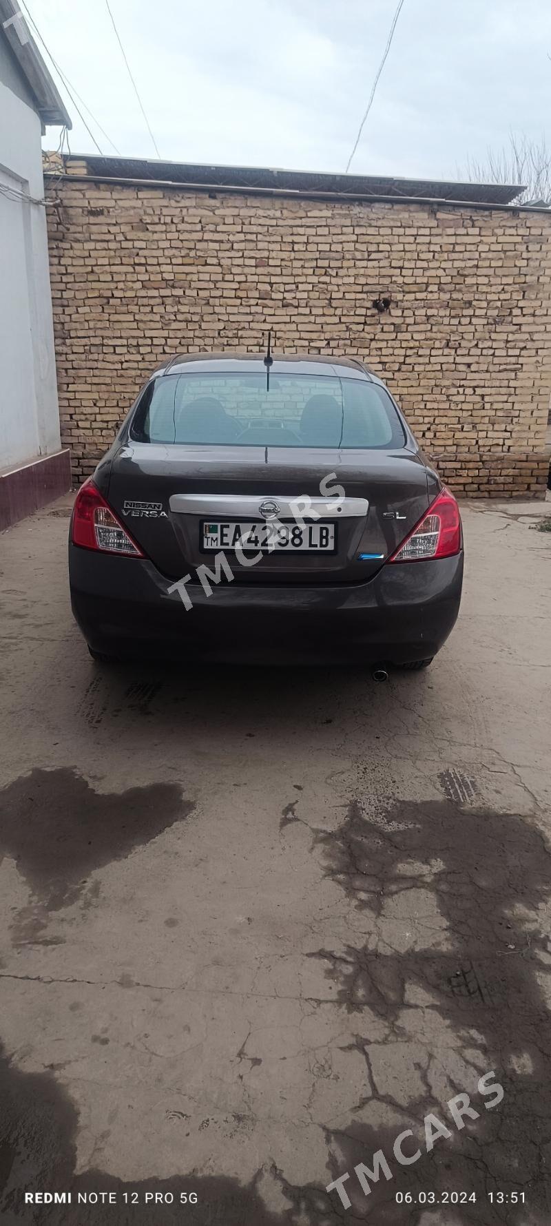 Nissan Versa 2012 - 80 000 TMT - Керки - img 3