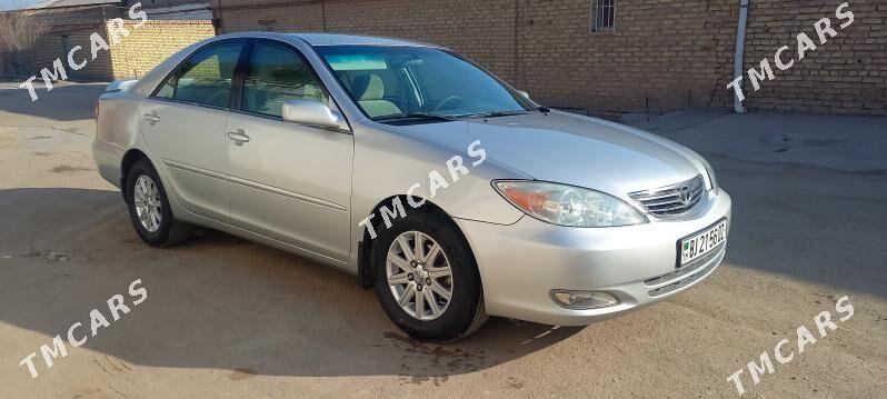 Toyota Camry 2003 - 125 000 TMT - Дашогуз - img 2