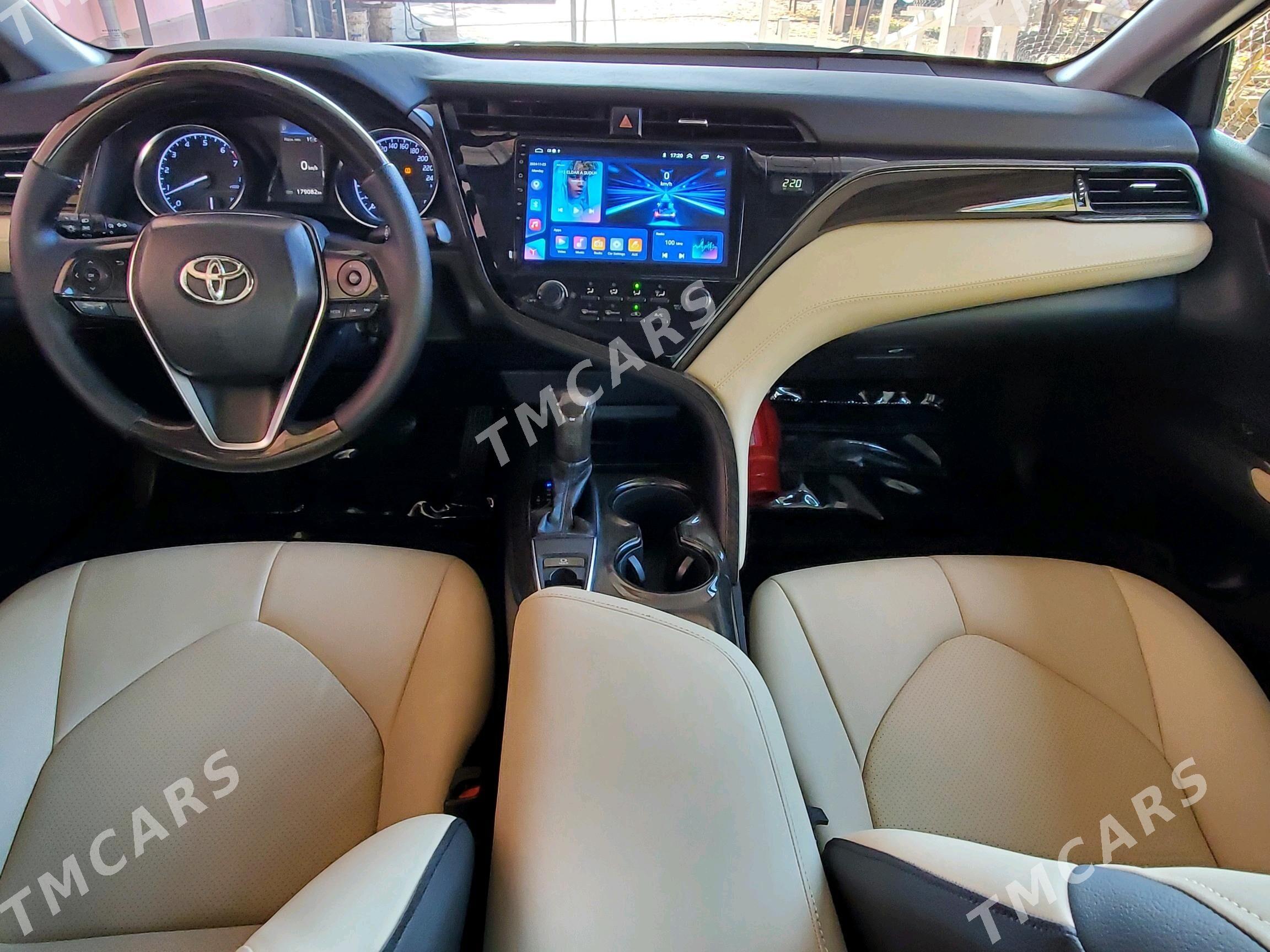 Toyota Camry 2019 - 270 000 TMT - Köşi - img 4