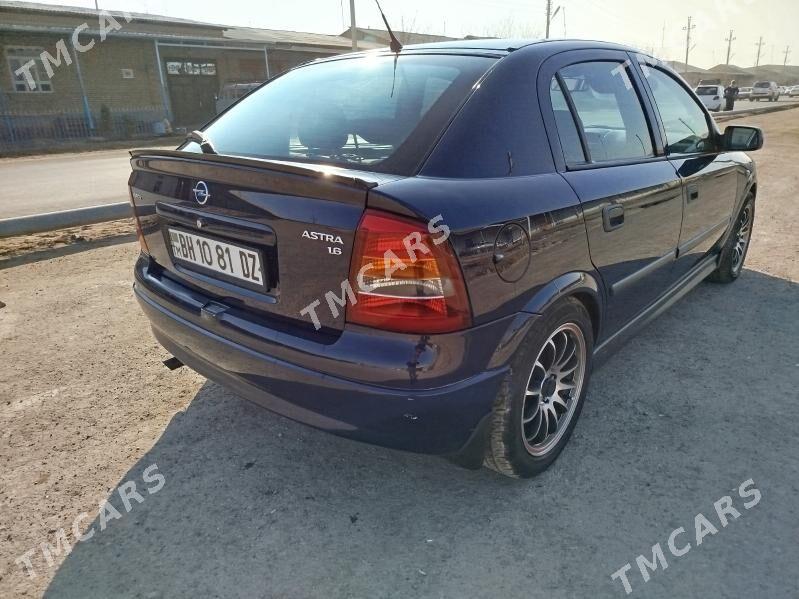 Opel Astra 2002 - 84 000 TMT - Дашогуз - img 3