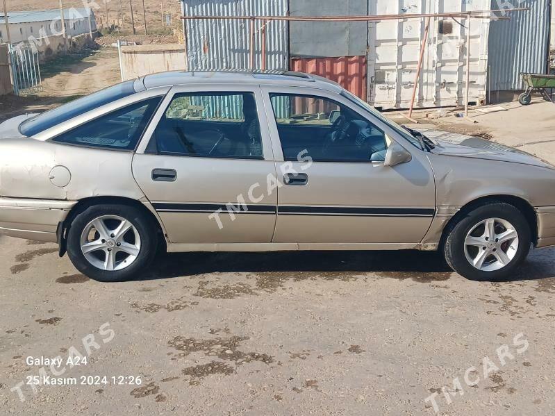 Opel Vectra 1992 - 25 000 TMT - Tagtabazar - img 5