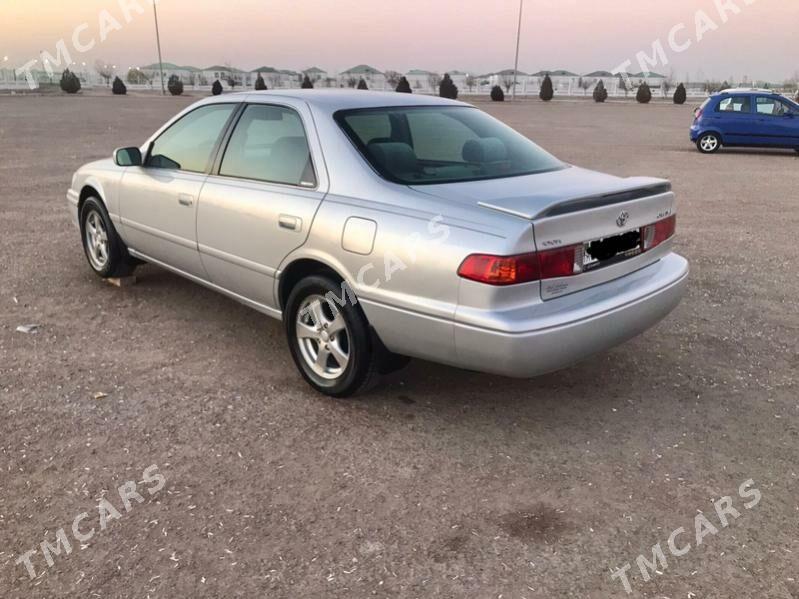 Toyota Camry 2000 - 139 000 TMT - Daşoguz - img 10