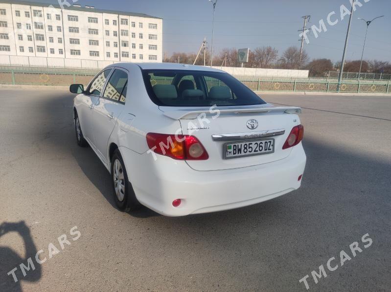 Toyota Corolla 2010 - 136 000 TMT - Дашогуз - img 4