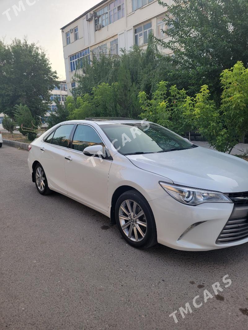 Toyota Camry 2017 - 270 000 TMT - Ашхабад - img 8