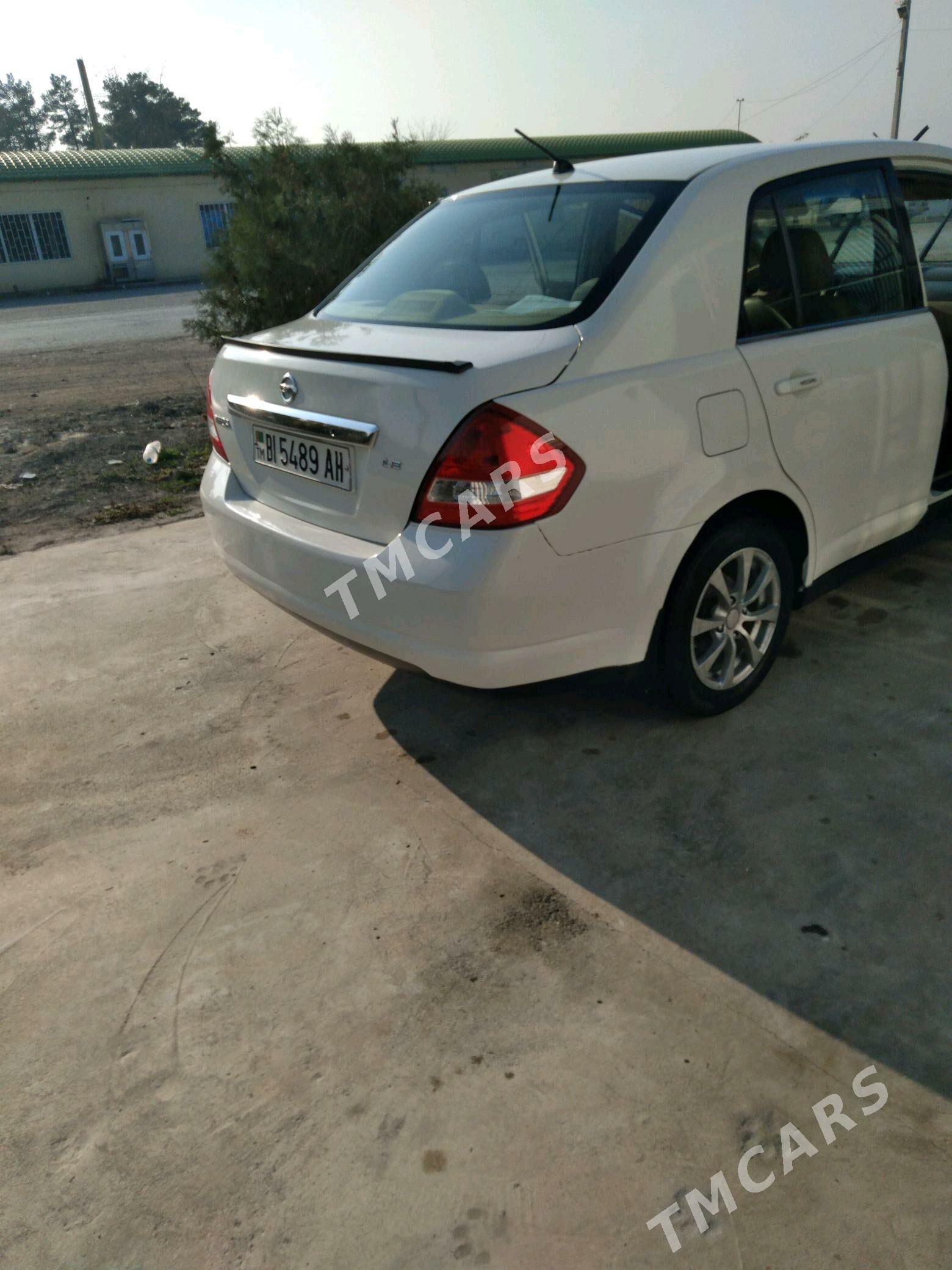 Nissan Tiida 2005 - 87 000 TMT - Гёкдепе - img 3