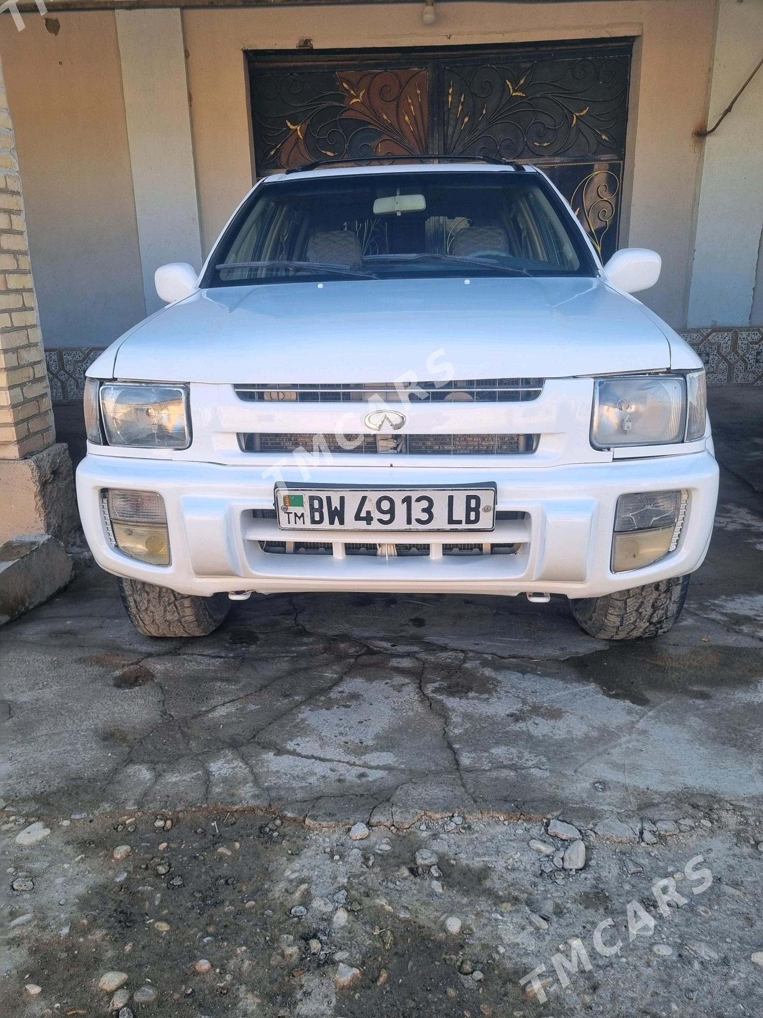 Infiniti QX4 2000 - 80 000 TMT - Сакар - img 2