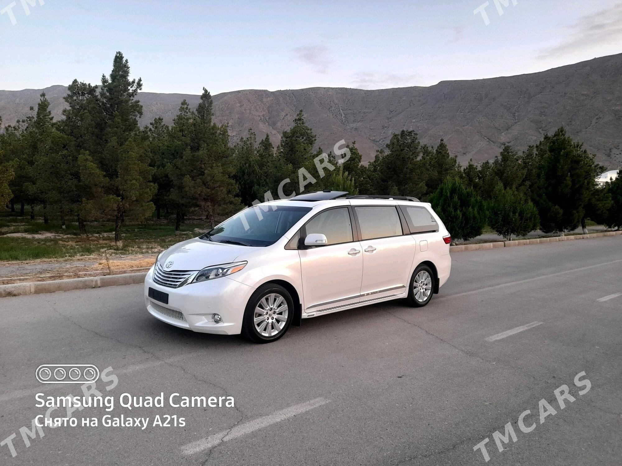 Toyota Sienna 2017 - 454 000 TMT - Бахарден - img 10