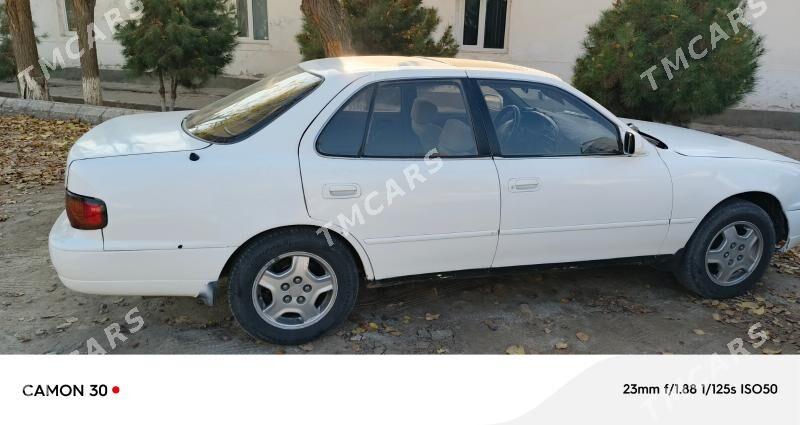 Toyota Camry 1995 - 47 000 TMT - Мары - img 9