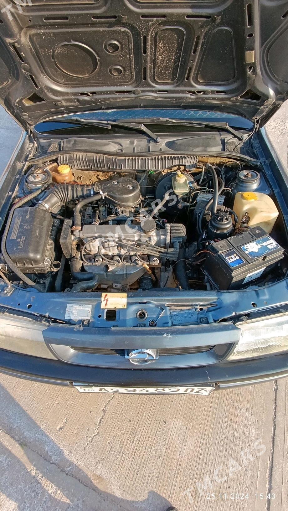 Opel Vectra 1994 - 52 000 TMT - Daşoguz - img 5