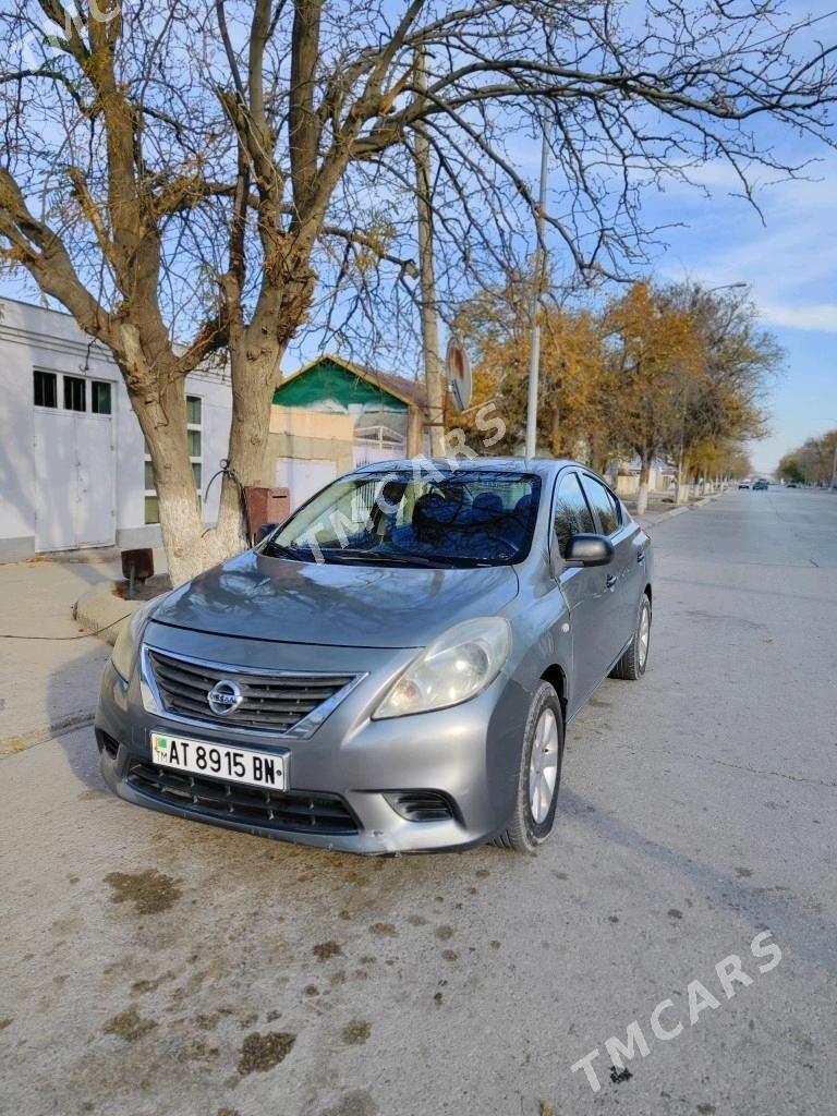 Nissan Versa 2012 - 95 000 TMT - Bereket - img 4