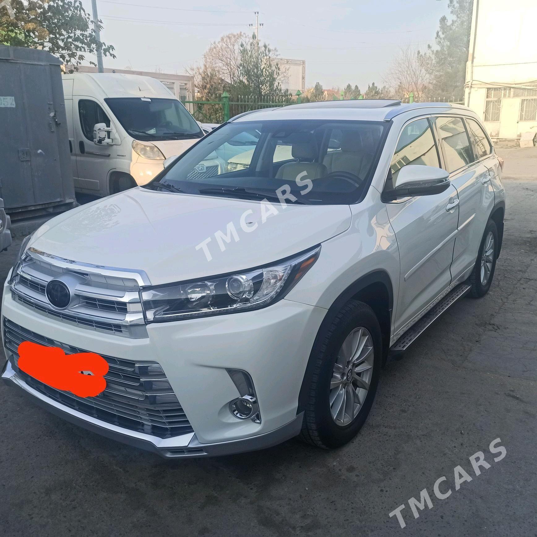 Toyota Highlander 2017 - 480 000 TMT - Çoganly - img 3