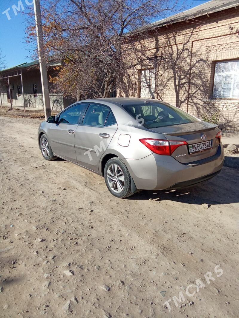 Toyota Corolla 2014 - 170 000 TMT - Дашогуз - img 5