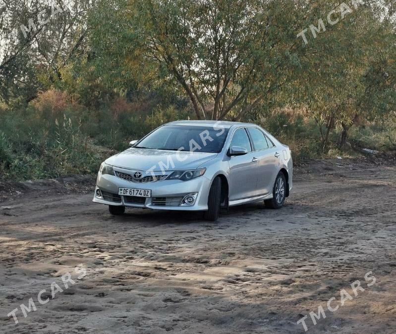 Toyota Camry 2012 - 190 000 TMT - Дашогуз - img 5