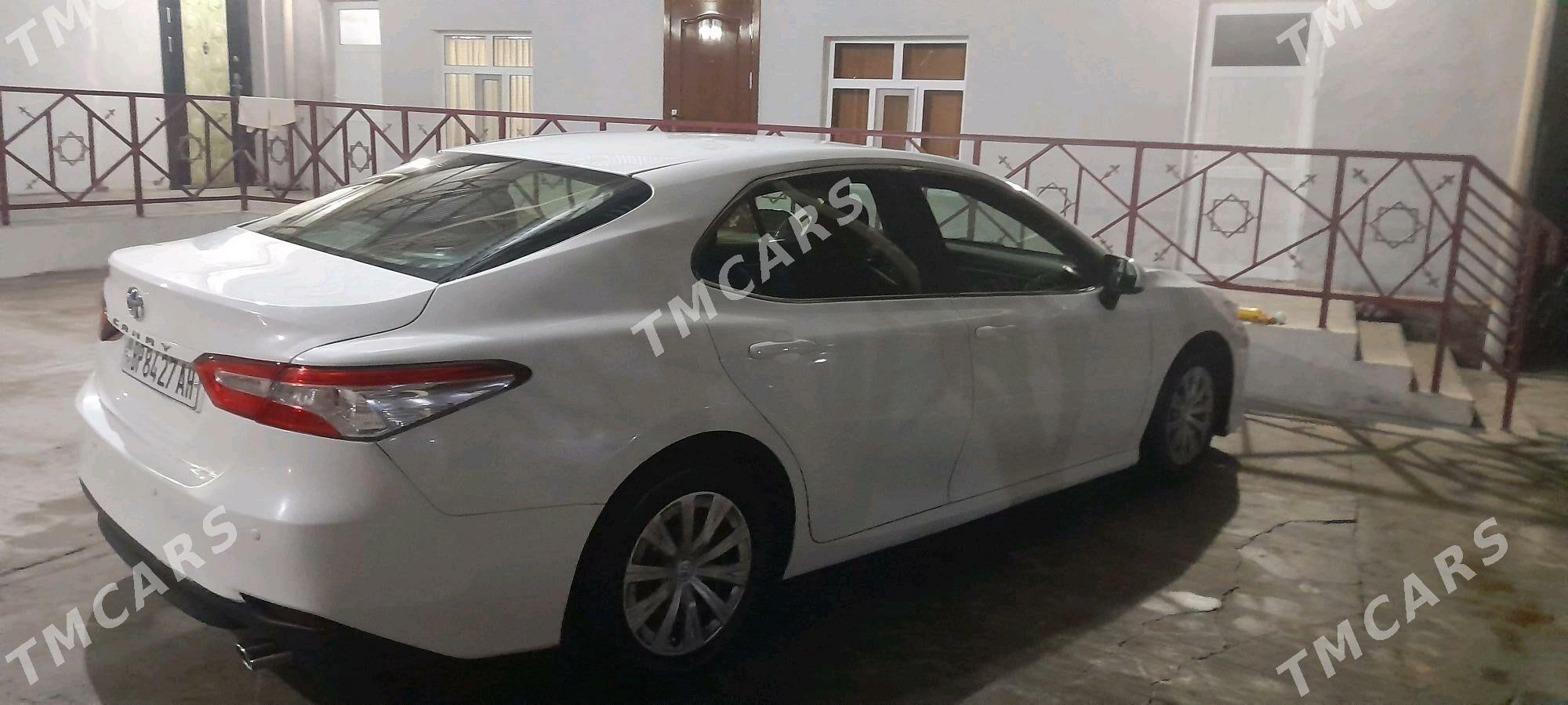 Toyota Camry 2020 - 250 000 TMT - Гёкдепе - img 3