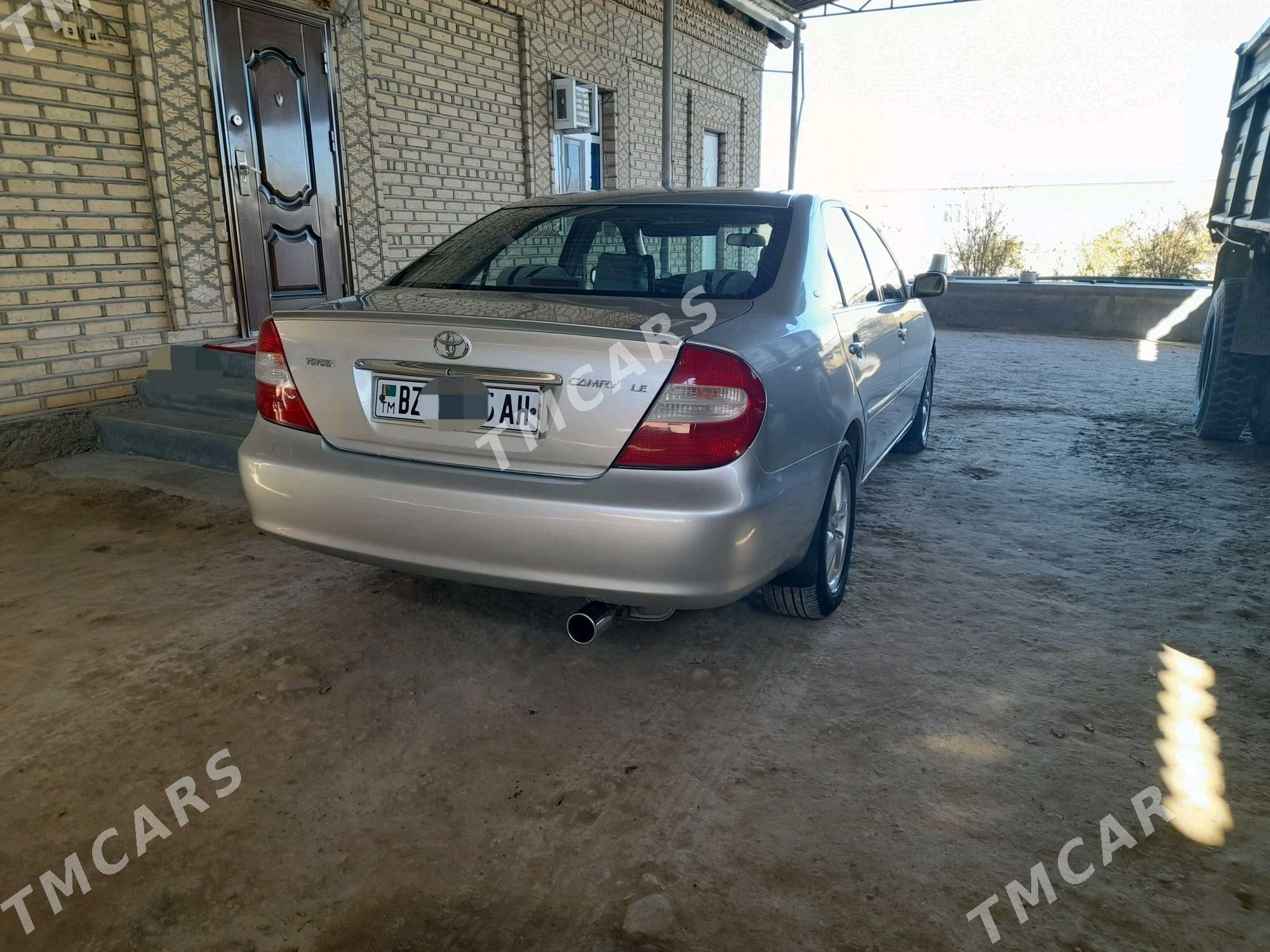 Toyota Camry 2004 - 130 000 TMT - Теджен - img 3