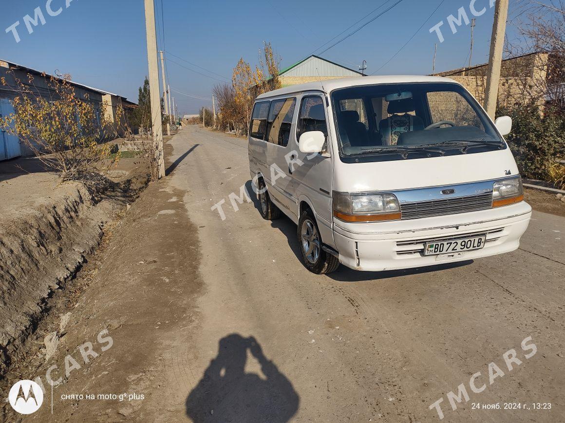 Toyota Hiace 1990 - 65 000 TMT - Dänew - img 4