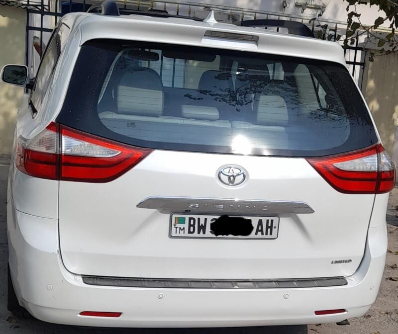 Toyota Sienna 2010 - 275 000 TMT - Aşgabat - img 3