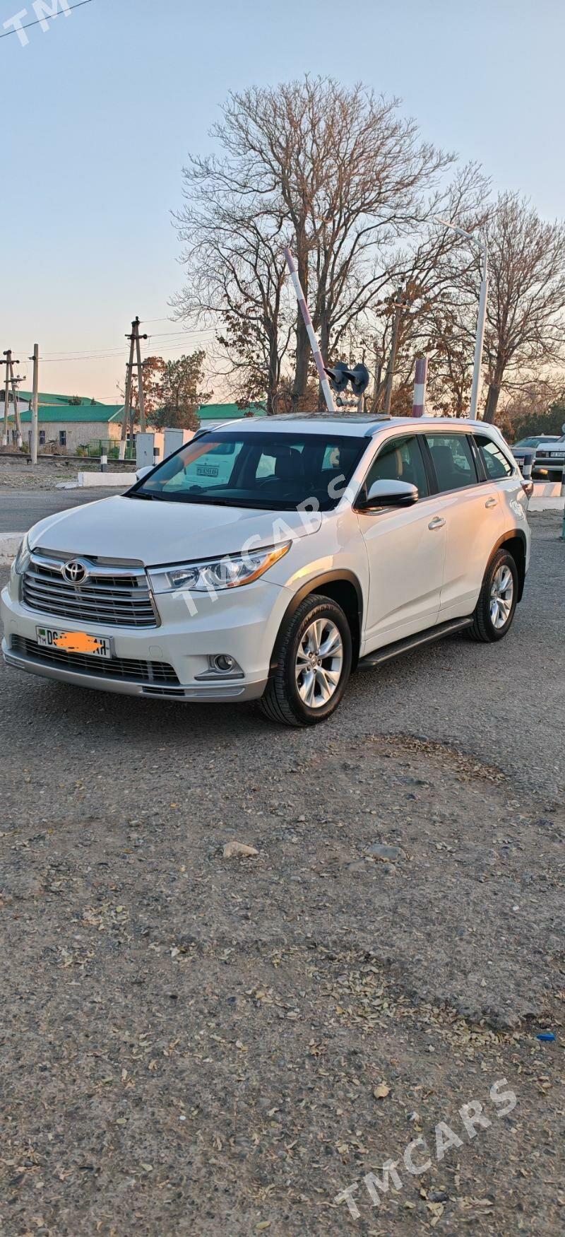 Toyota Highlander 2016 - 400 000 TMT - Кака - img 2