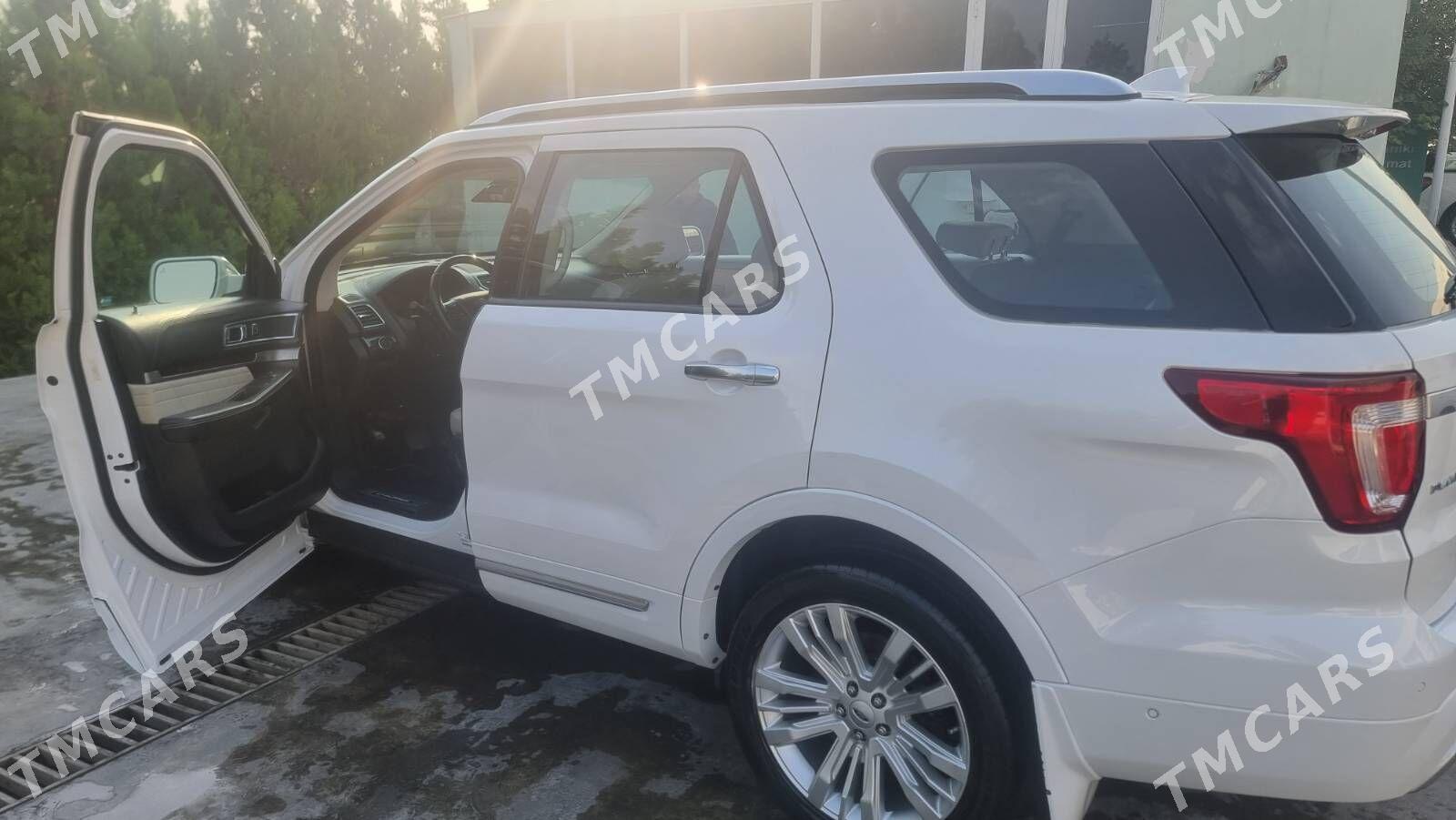 Ford Explorer 2015 - 455 000 TMT - Ашхабад - img 4