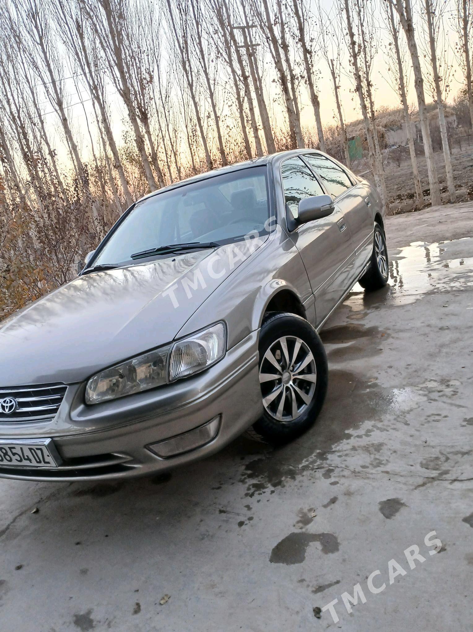 Toyota Camry 2001 - 140 000 TMT - Кёнеургенч - img 2