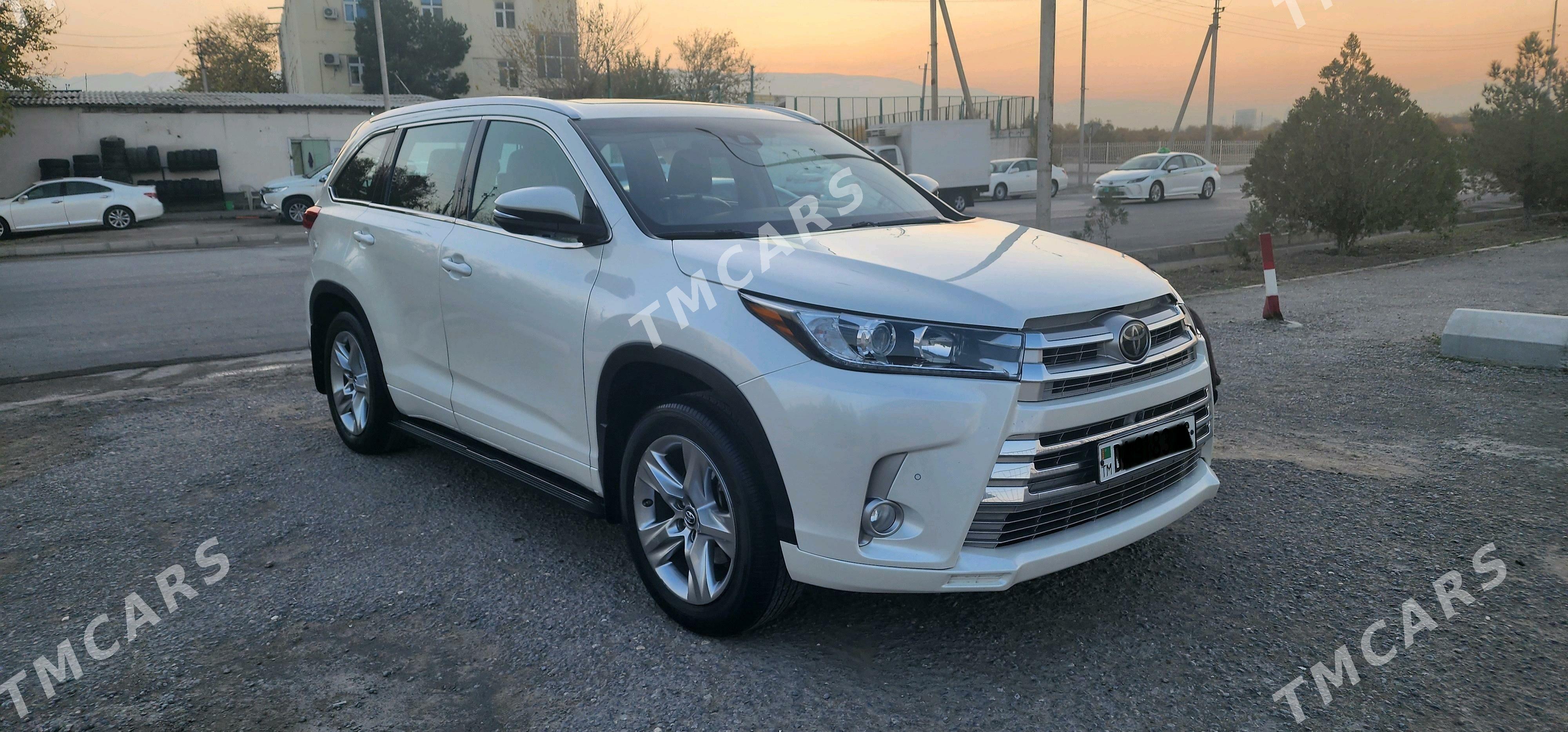 Toyota Highlander 2018 - 480 000 TMT - Ашхабад - img 6