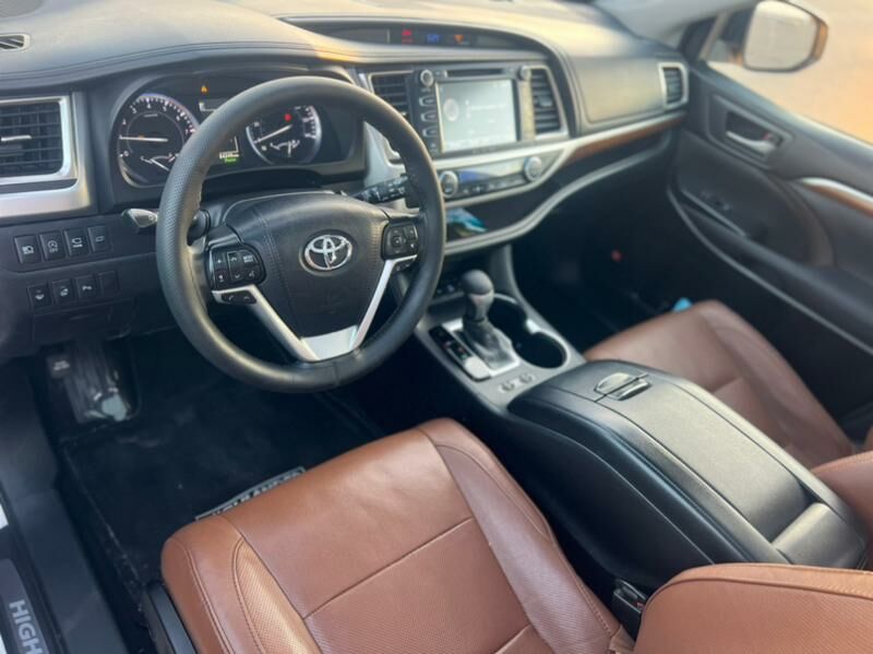 Toyota Highlander 2017 - 497 000 TMT - "Алтын Асыр" Гундогар базары ( Толкучка) - img 6