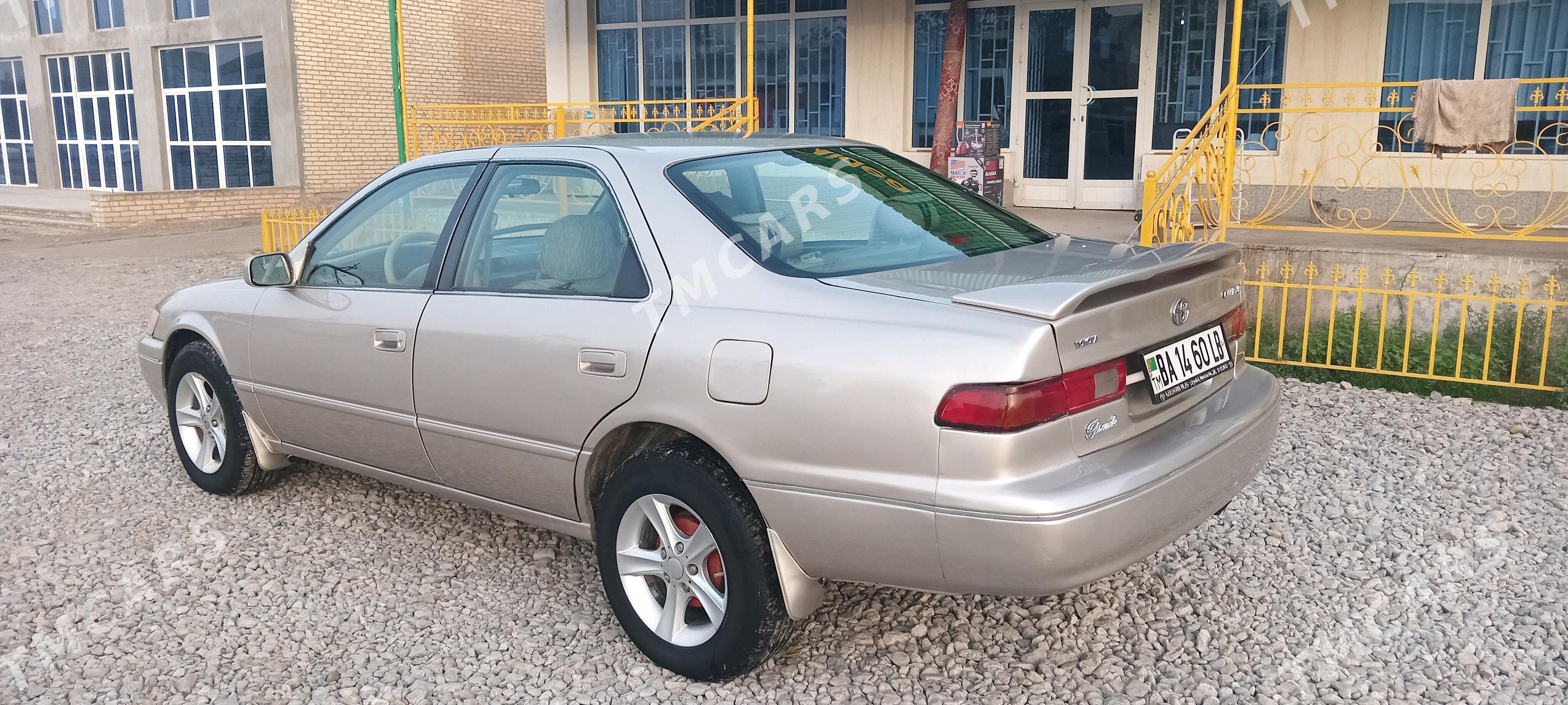 Toyota Camry 1998 - 100 000 TMT - Халач - img 3