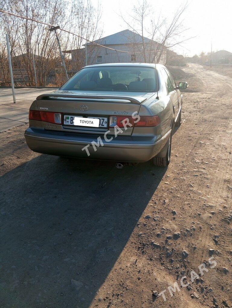 Toyota Camry 1998 - 120 000 TMT - Gubadag - img 2