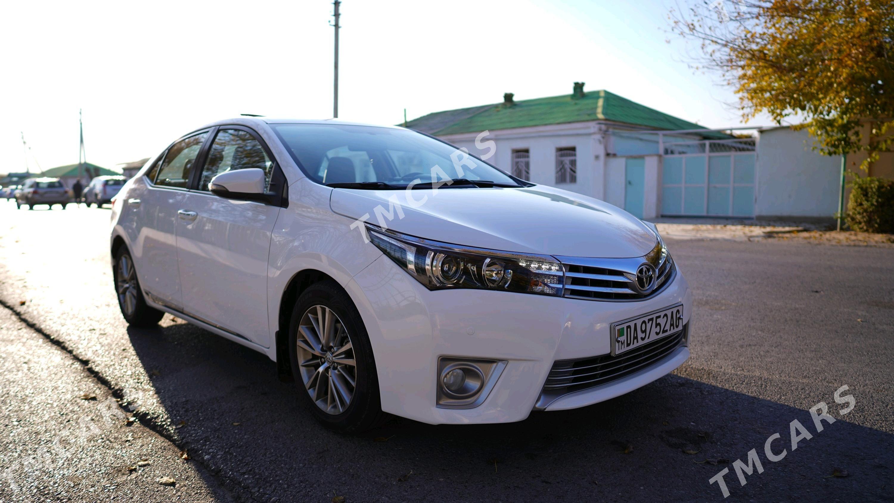 Toyota Corolla 2015 - 239 000 TMT - Ашхабад - img 3