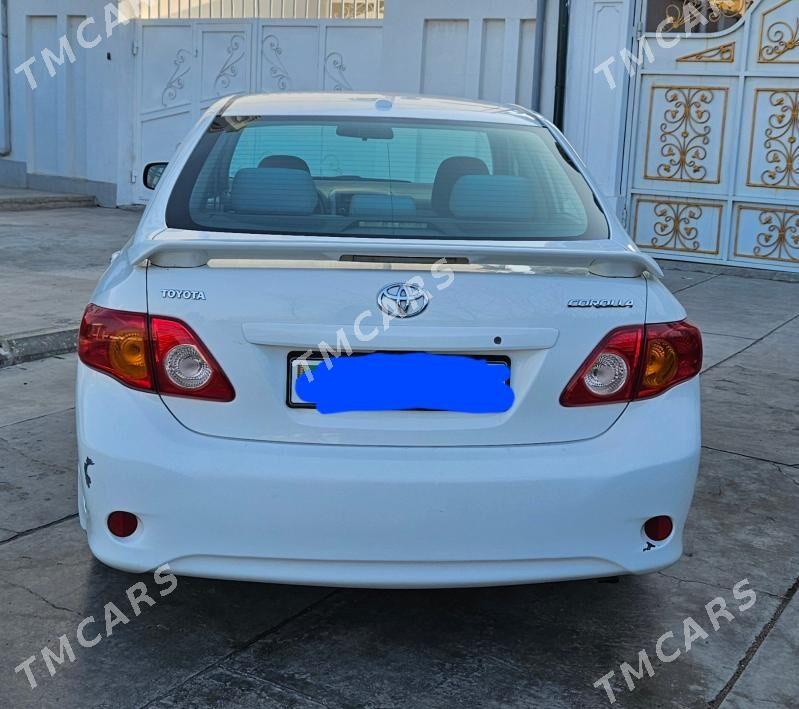 Toyota Corolla 2010 - 115 000 TMT - Дашогуз - img 3