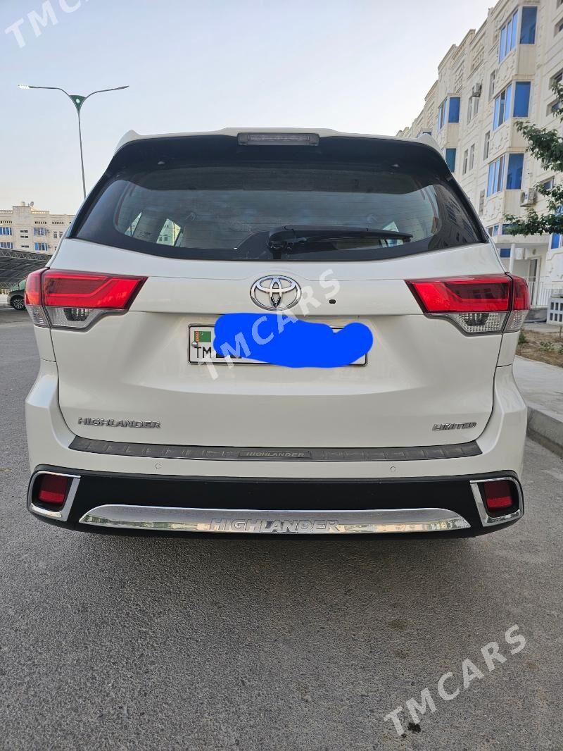 Toyota Highlander 2019 - 425 000 TMT - Aşgabat - img 3